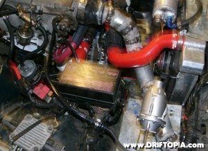 The vacuum line on the SSQV should be connected to the intake manifold.