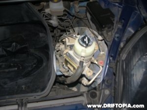 The power steering pump from the mr2 spyder