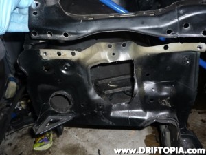 Another image showing the sheet metal separation on the front.